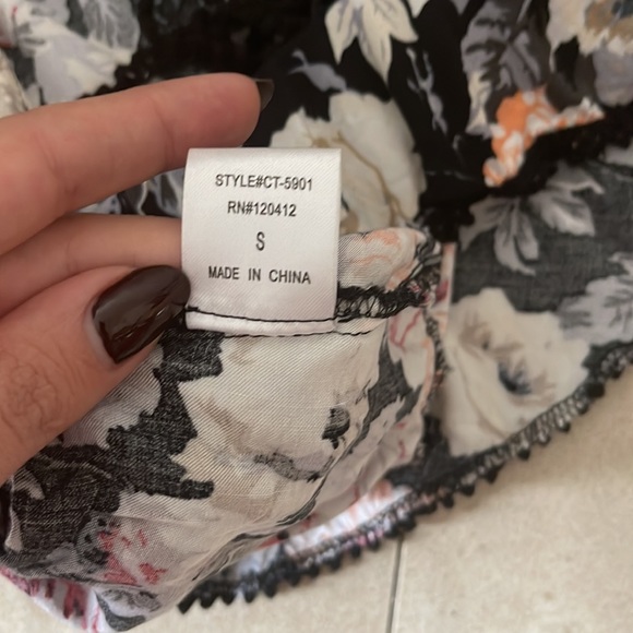 Floral crop top - Picture 4 of 5